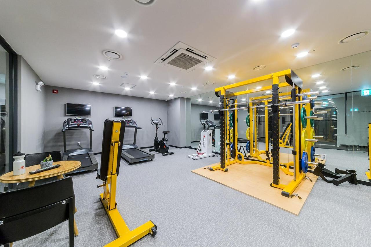 Pyeongtaek Stay Tourist Hotel Екстер'єр фото